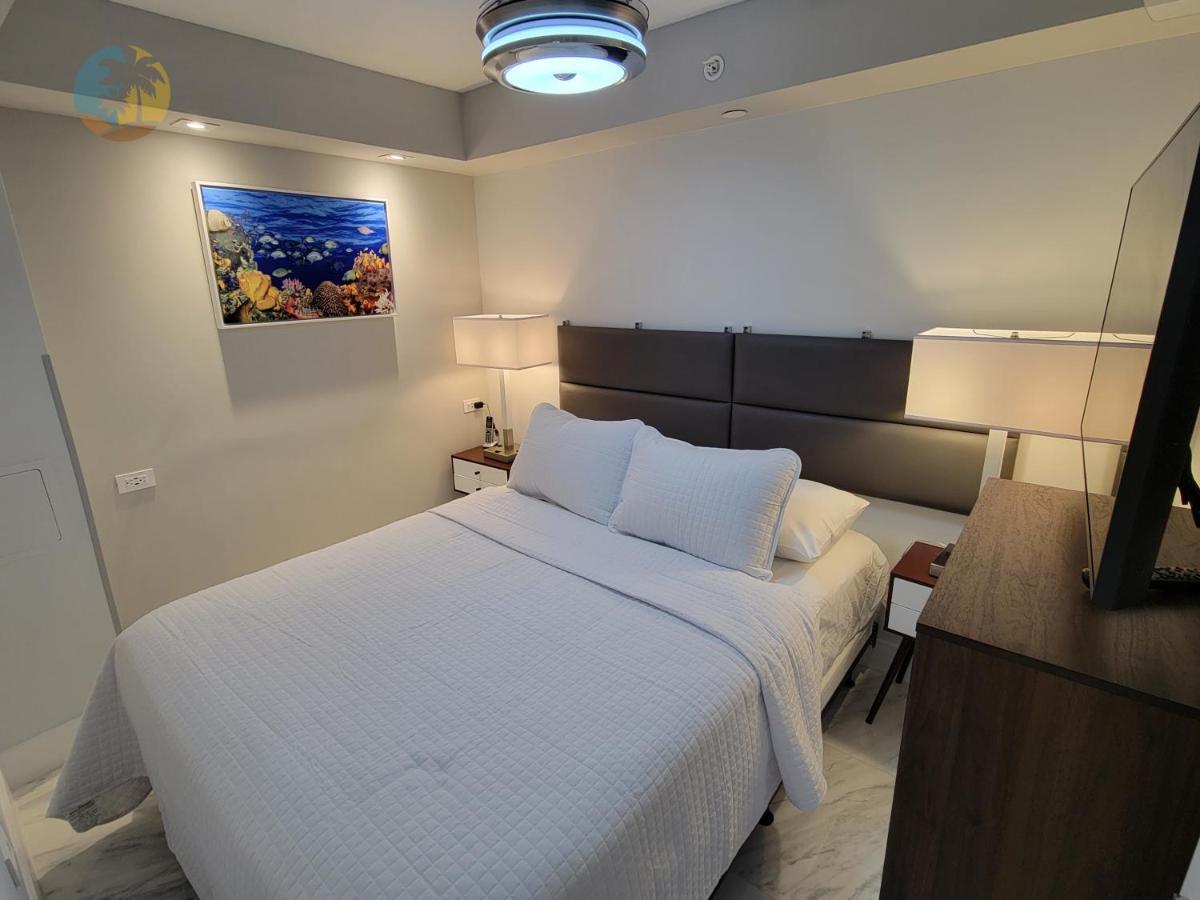 Deluxe Beach Resort - Hora Rentals Miami Beach Esterno foto