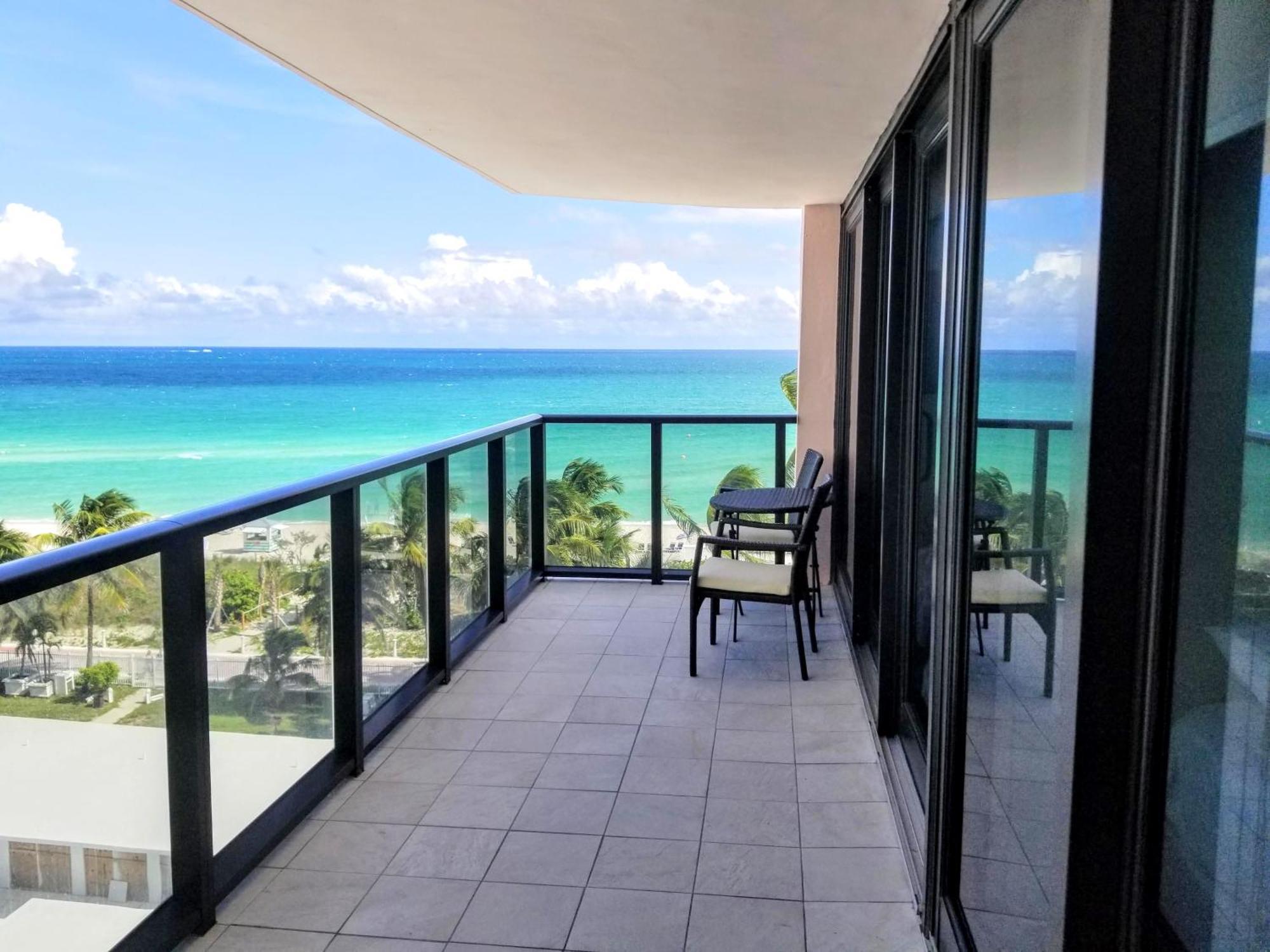 Deluxe Beach Resort - Hora Rentals Miami Beach Esterno foto